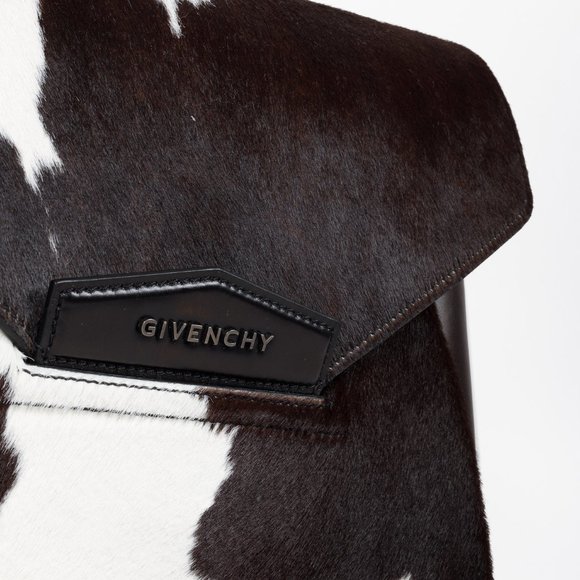 Givenchy Brown Cow Print Calf Hair/ Leather Antigona Clutch - Picture 5 of 10